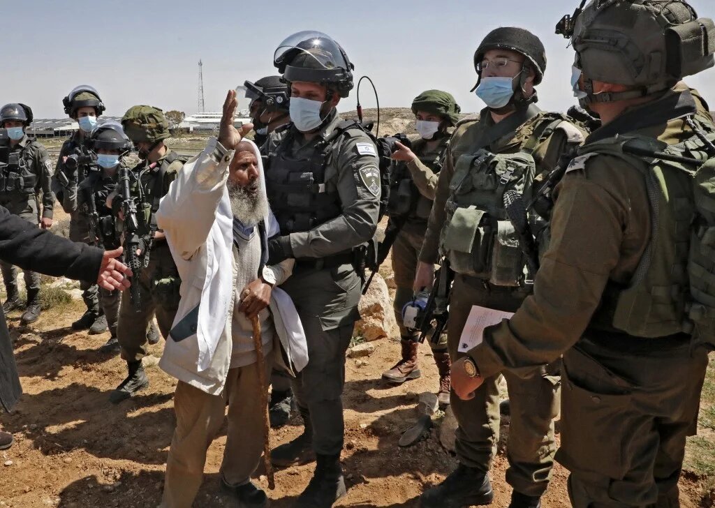 Israeli settlers targeted the "livelihoods of rural Palestinians, vandalising livestock, agricultural lands, trees and homes", according to UN experts