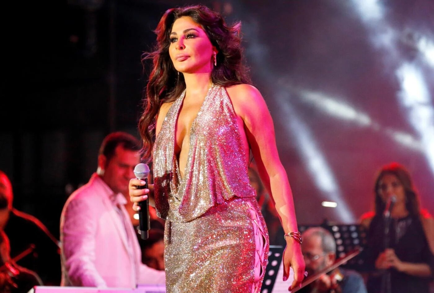 Elissa avait déjà, en 2019, appelé les réfugiés palestiniens et syriens à quitter le Liban car le pays, selon elle, n’avait pas les moyens de les intégrer (Reuters)