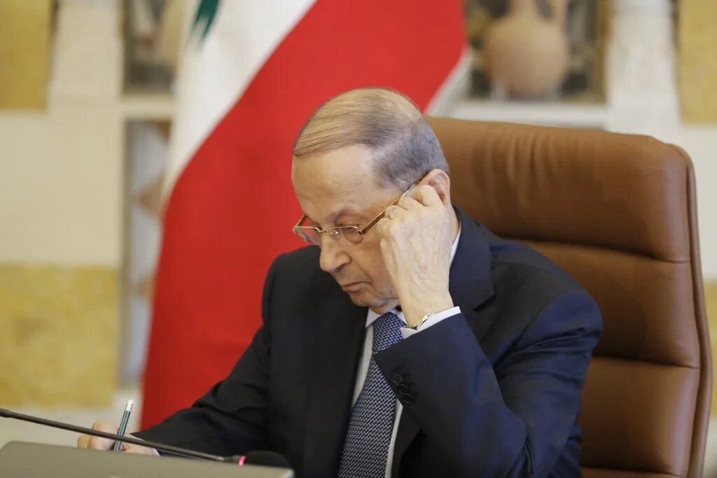 Les détracteurs de Michel Aoun lui font assumer l’entière responsabilité de la situation dans laquelle se trouve aujourd’hui le Liban (AFP/Joseph Eid)