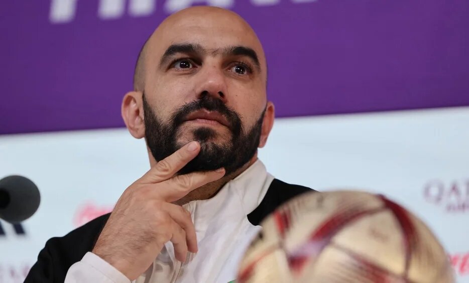 « Dans notre religion, on nous apprend le pardon et on le pardonne », a déclaré le sélectionneur marocain Walid Regragui (AFP/Karim Jaafar)