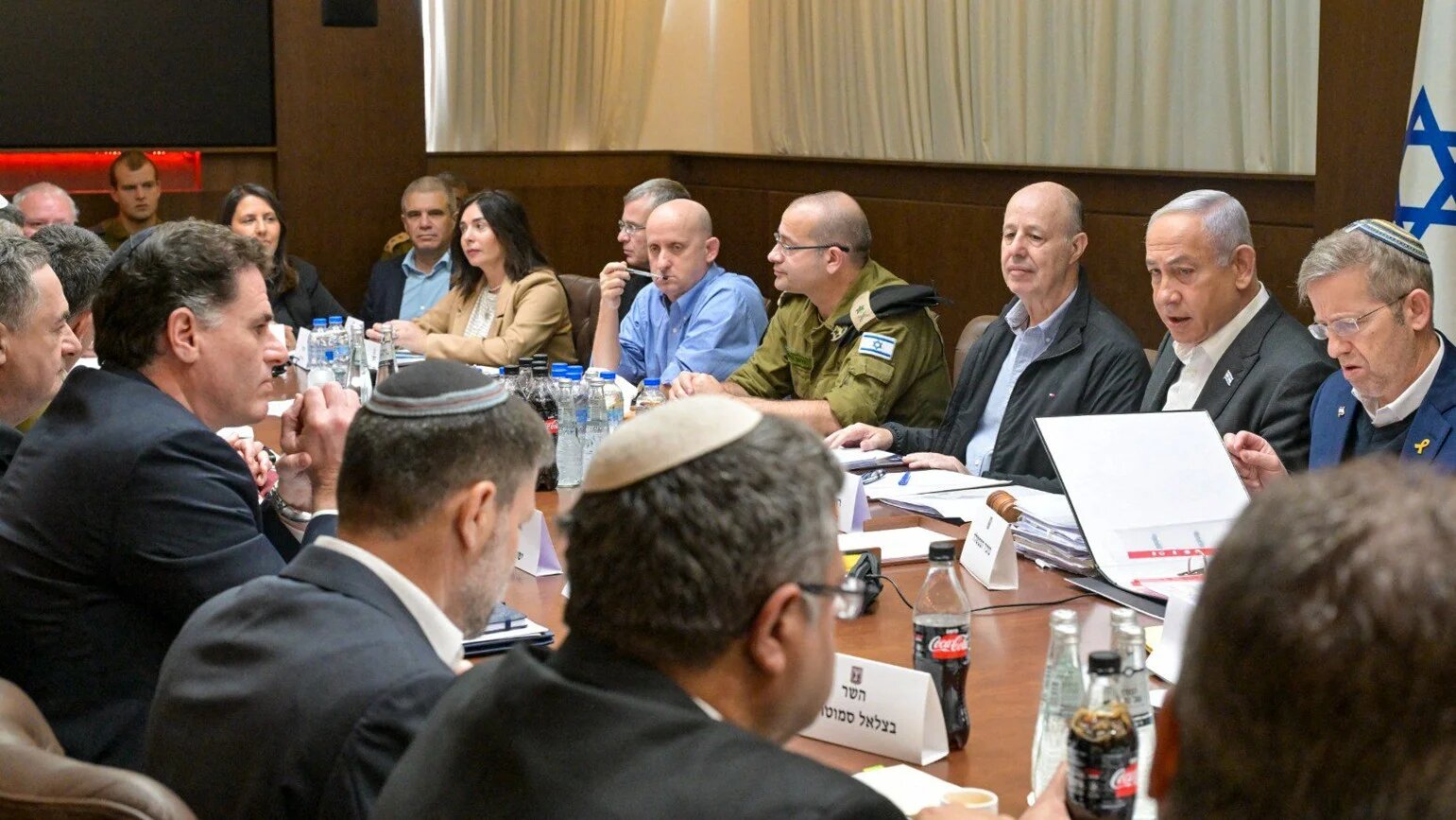 Israeli Prime Minister Benjamin Netanyahu heads a security cabinet meeting to vote on a Gaza ceasefire on 17 January 2025 (Koby Gideon/GPO/AFP)