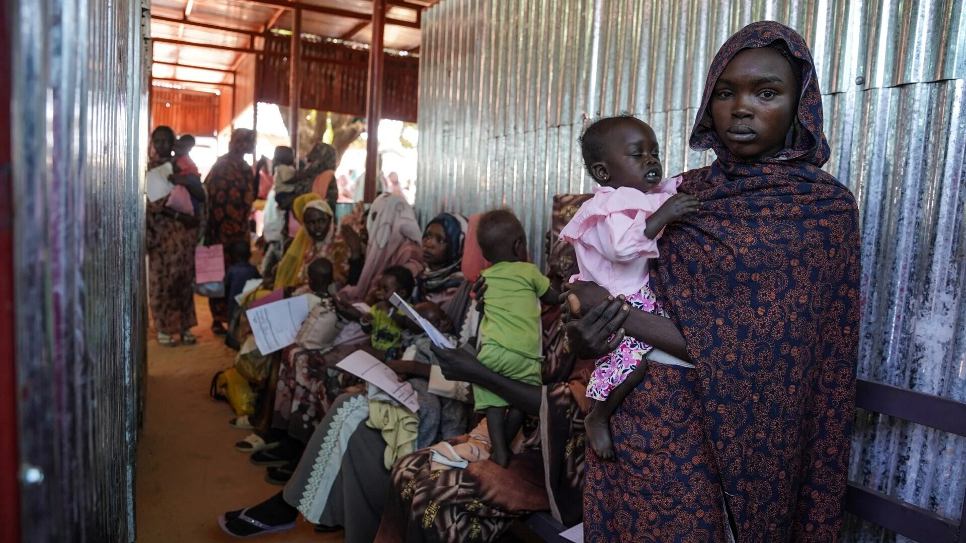 A woman and baby at the Zamzam displacement camp, close to al-Fasher in North Darfur, Sudan (MSF/Mohamed Zakaria/Reuters)