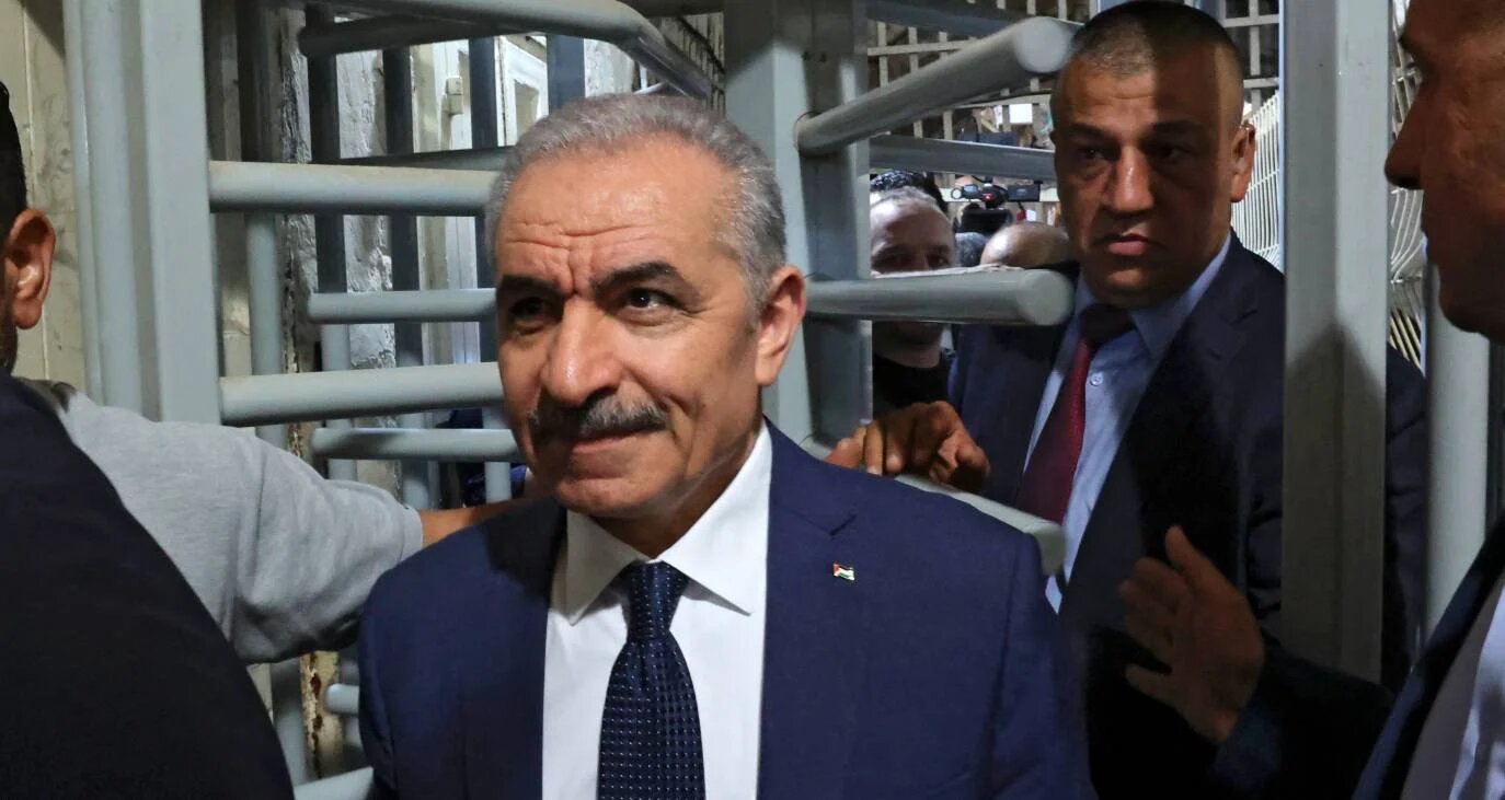 Shtayyeh called on US lawmakers to form a special committee to probe "practices of persecution and apartheid" committed by Israel.