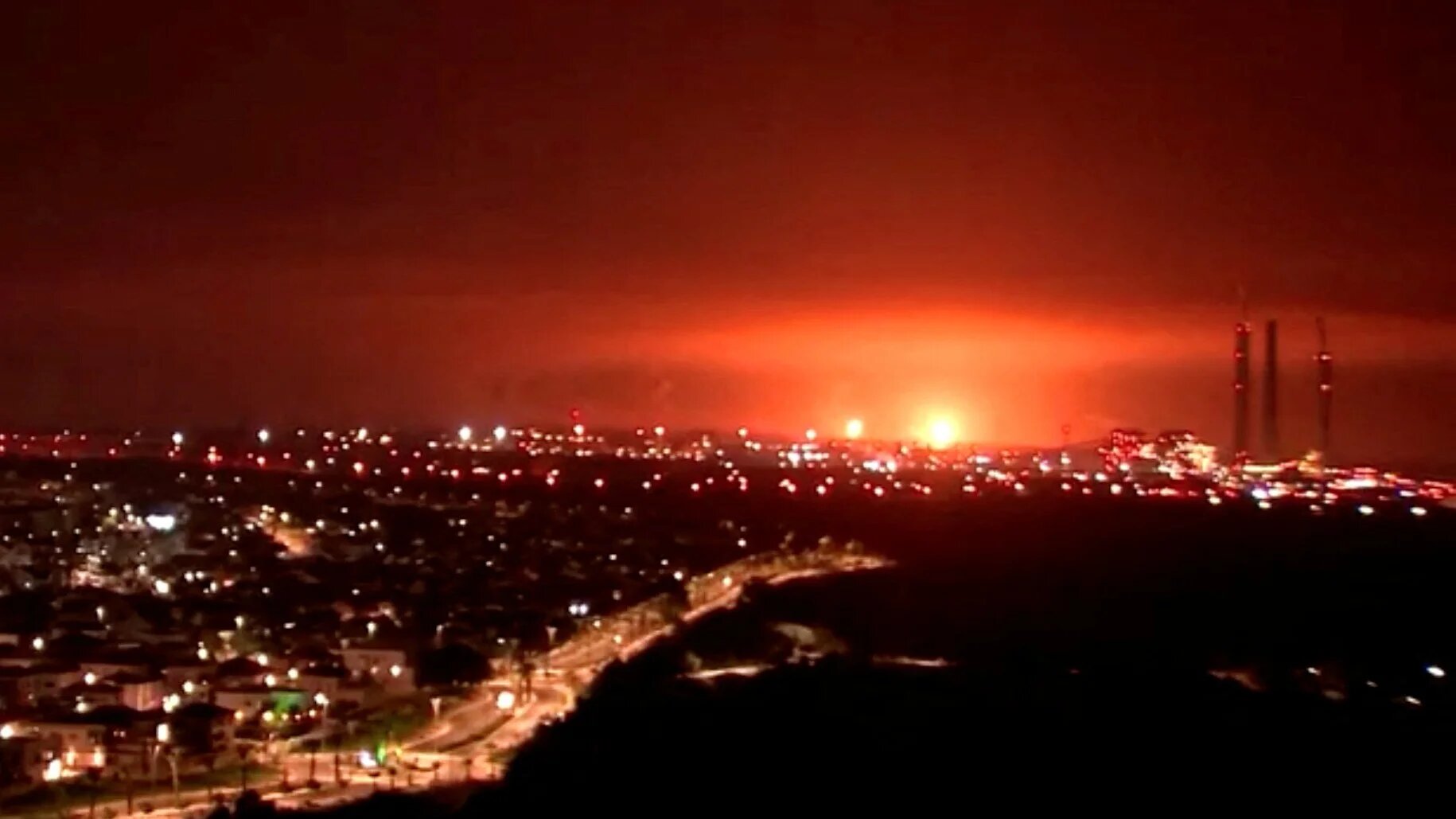 An explosion is seen on the Israel-Gaza border, amid the ongoing Israeli invasion of Gaza, as seen from the Israeli side, 27 October 2023 (Reuters)