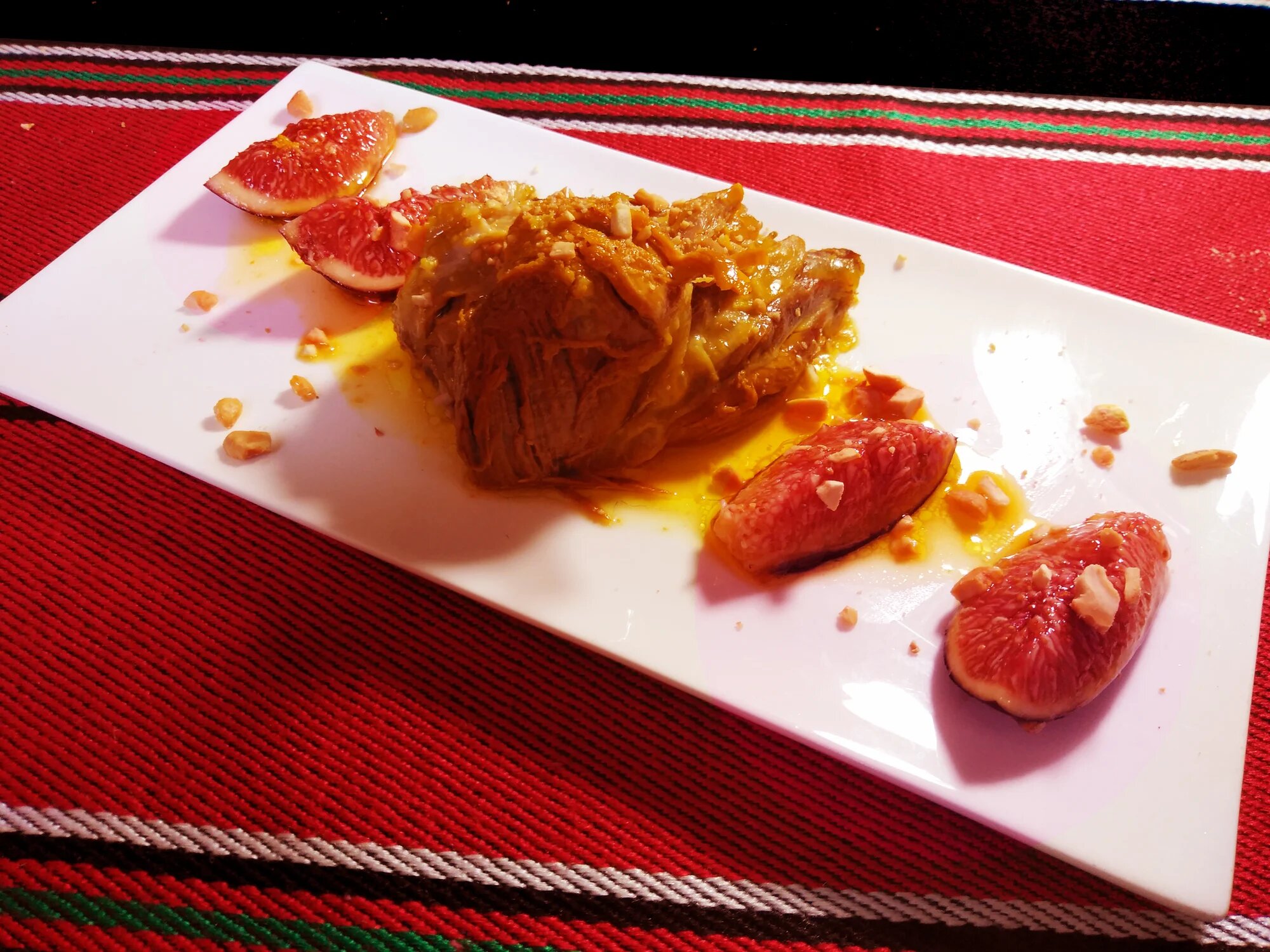  viande doit cuire au moins 2 h 30 pour devenir fondante (MEE/Mourad Beghoura)