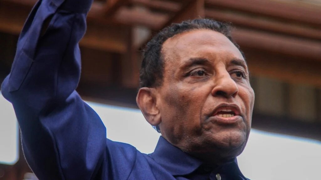 Sudanese Prime Minister Kamil Idris speaks in Omdurman on 19 July 2025 (Ebrahim Hamid/AFP)