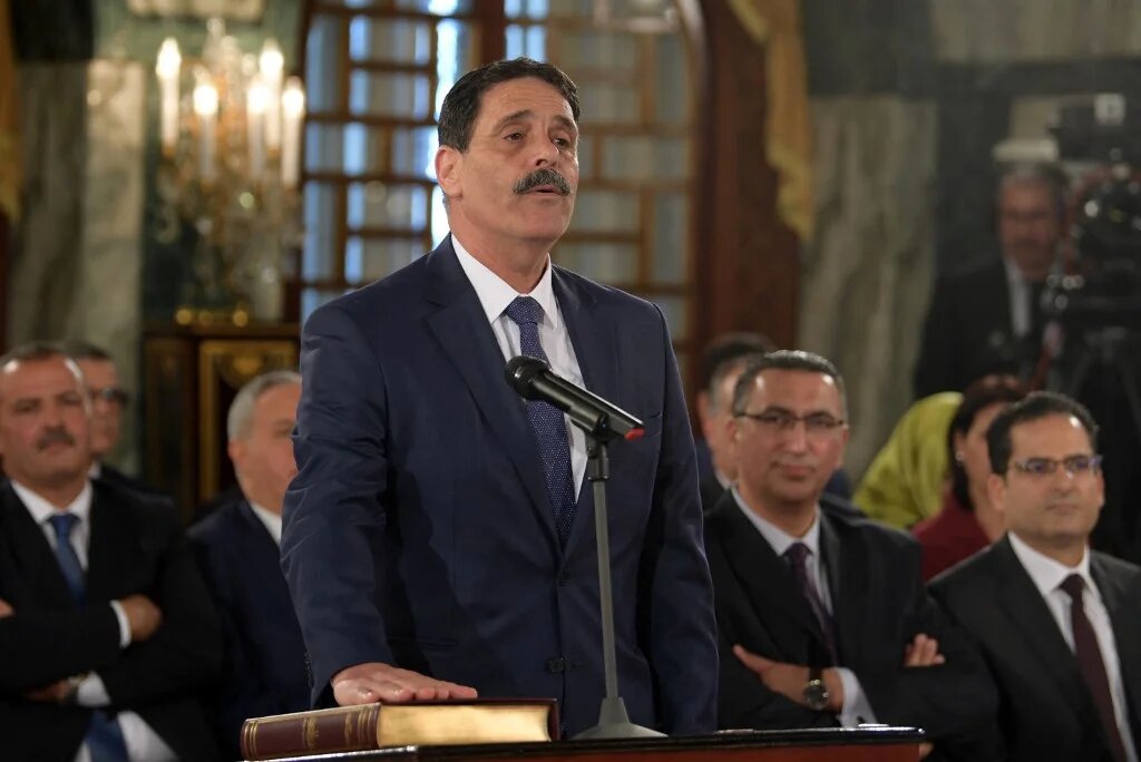 Ayachi Hammami a accusé la ministre, Leïla Jaffel, d’avoir « fabriqué » des dossiers pour justifier, a posteriori, la mise à l’écart des juges décidée par Kais Saied en juin 2022 (AFP/Fethi Belaid)