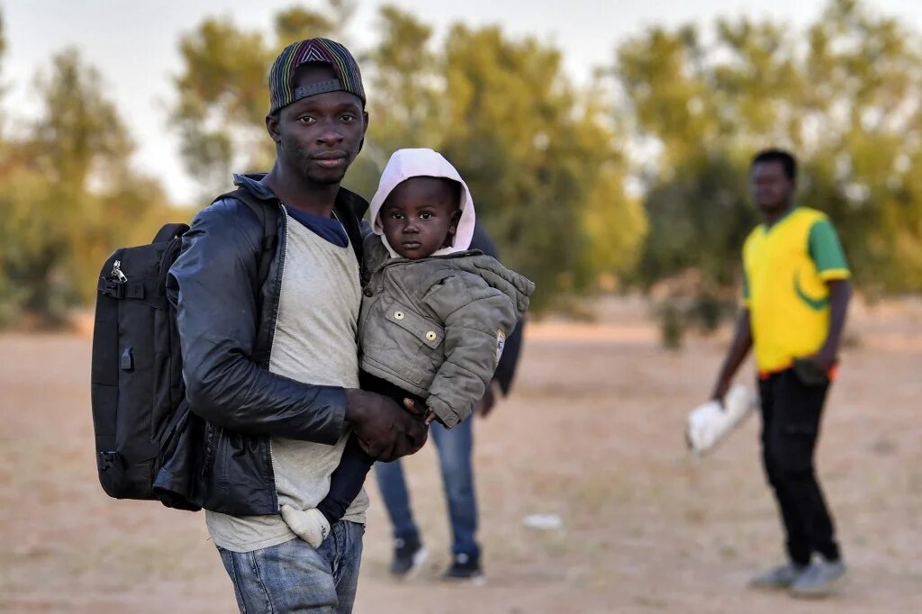 Les propos de chef de l’État tunisien sur les migrants subsahariens ont choqué l’opinion publique et la société civile (AFP/Fethi Belaid)