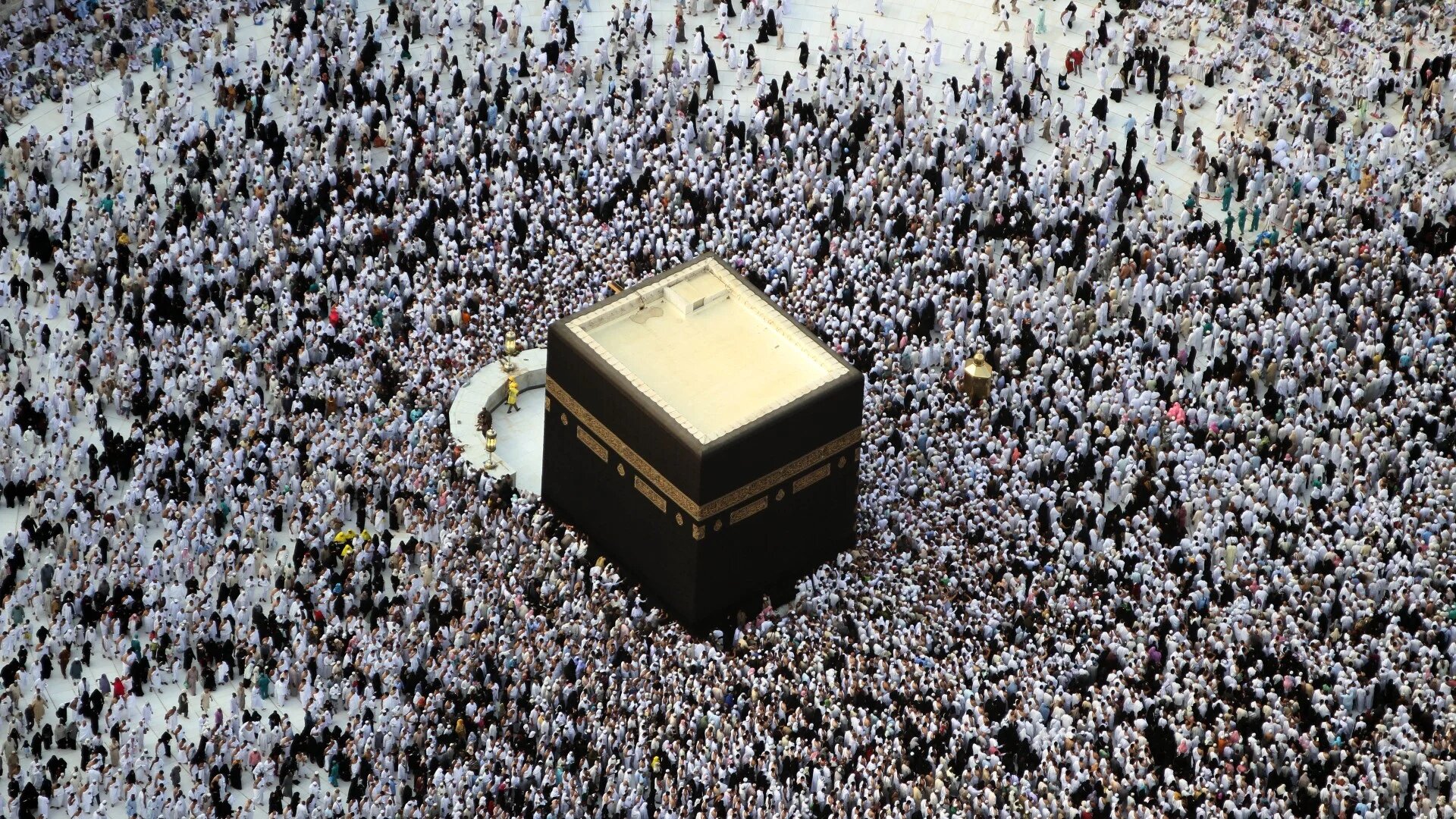 Thousands of Muslims gather at the Grand Mosque in Islam's holiest city of Mecca in Saudi Arabia (AFP)