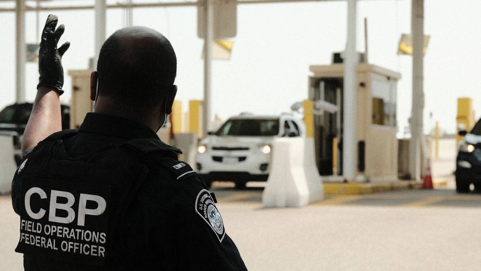 The three US citizens said that when returning from abroad, they would be stopped by border officers, where they were asked questions including whether they are Muslim.