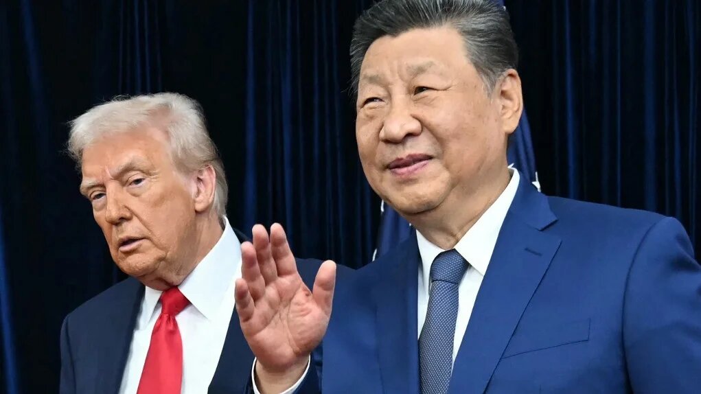 US President Donald Trump and Chinese President Xi Jinping arrive for talks in Busan, South Korea, on 30 October 2025 (Andrew Caballero-Reynolds/AFP)