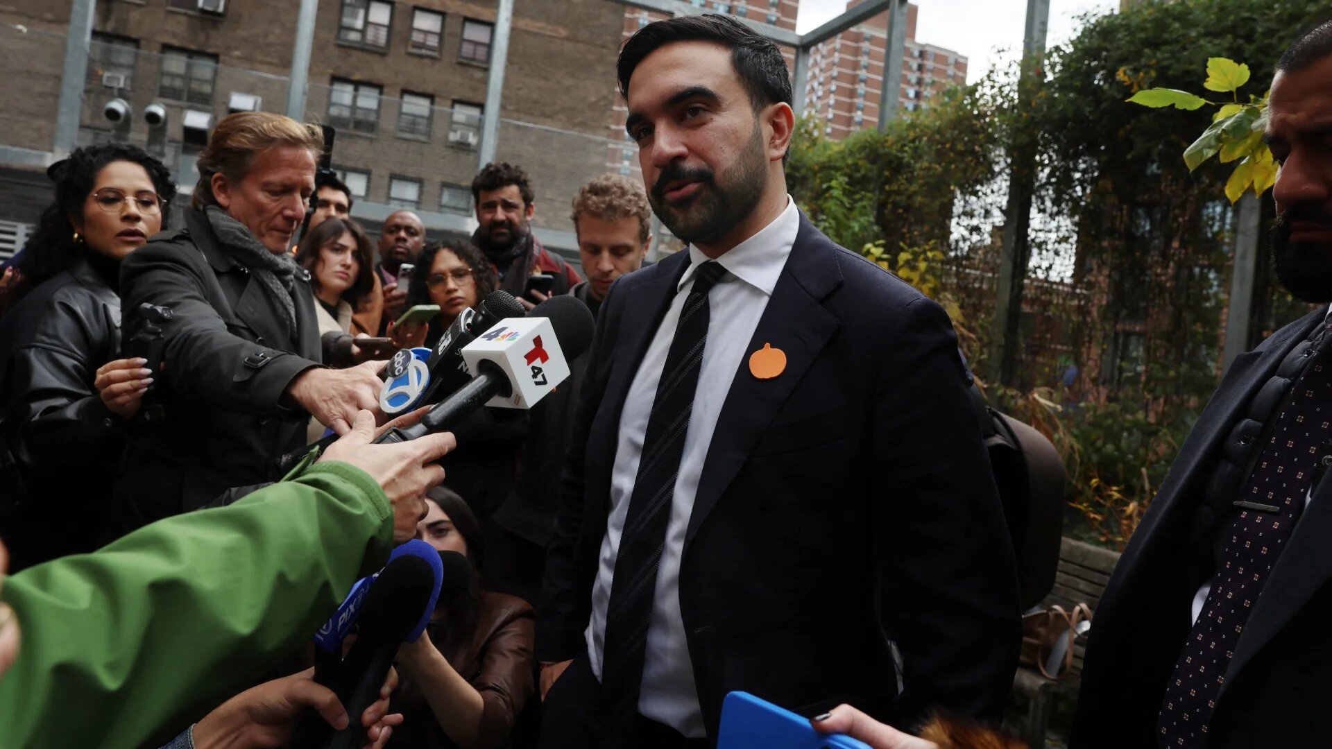 New York City Mayoral Candidate Zohran Mamdani speaks to the media on 31 October 2025 in New York City (AFP/Spencer Platt)