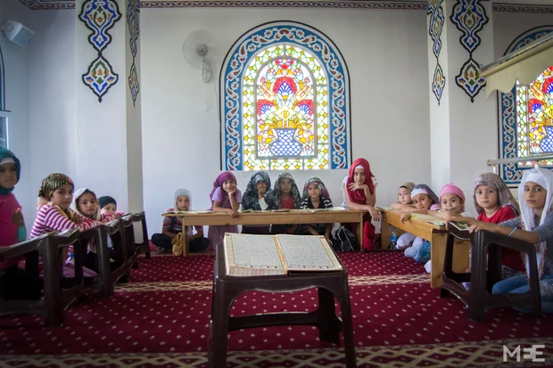 The Turkish mosque where Syrian refugee children go during holidays to practice reading (MEE/Xander Stockmans)