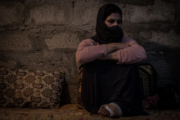 Released by Islamic State in March 2016 after 20 months of detention, Sana lives at Khanke camp in Dohuk, Iraq (Sebastian Castelier)