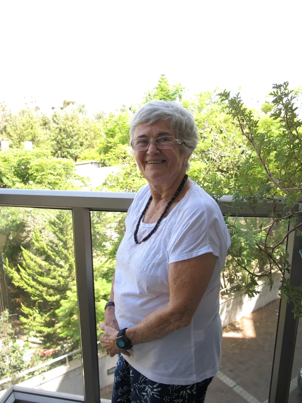 Vardina Sold (MEE / Brenda Stoter)