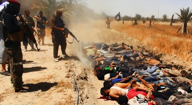 ISIL post pictures of mass executions (AFP/ HO/WELAYAT SALAHUDDIN)