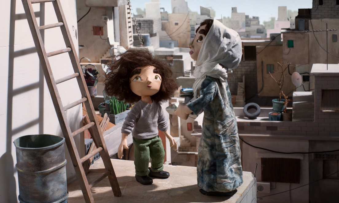 En grimpant chaque étage de la tour où elle habite, Wardi découvre les récits des membres de sa famille, comme celui de sa tante Hanane (Jour2Fête)