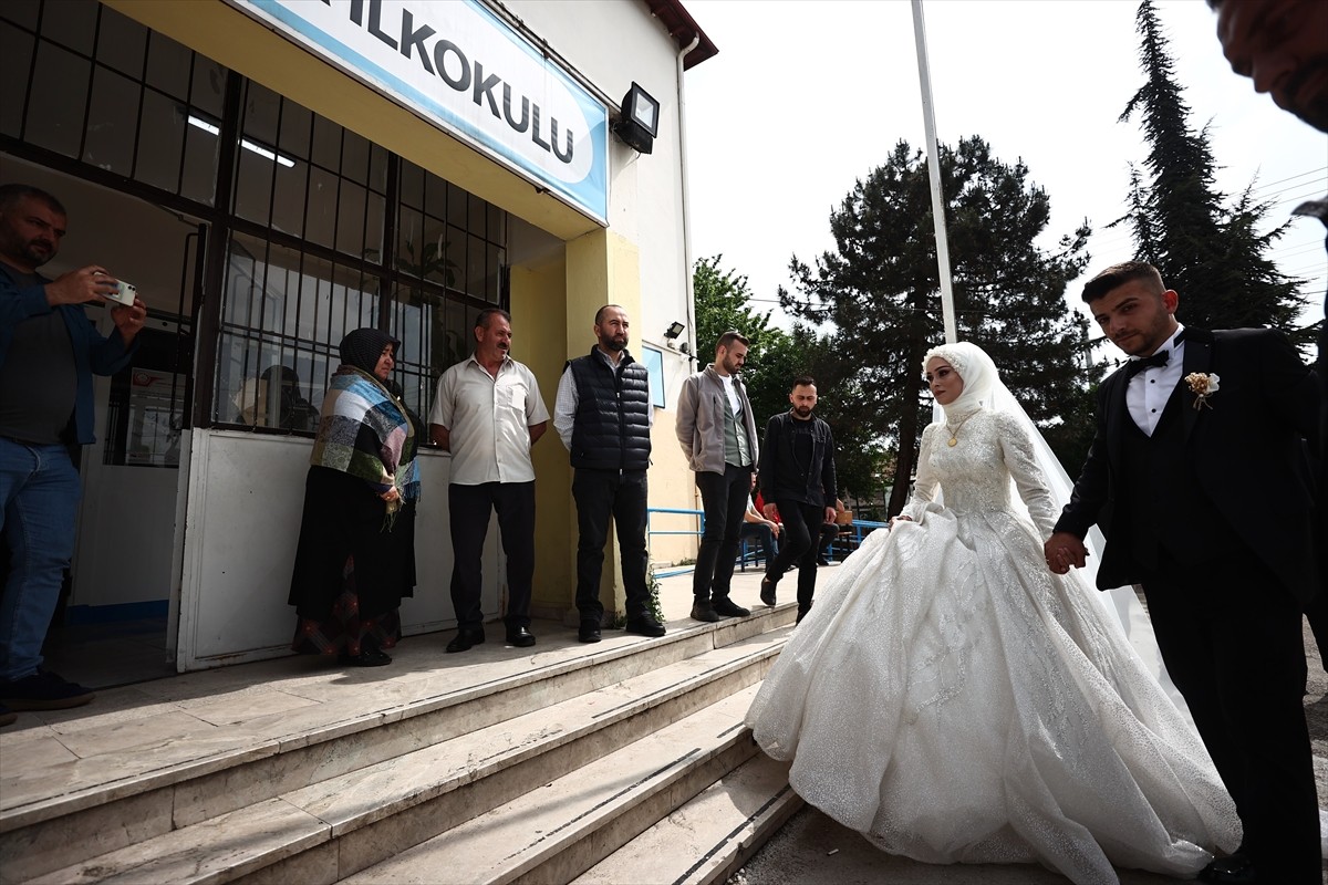 turkey bride and groom vote runoff 1