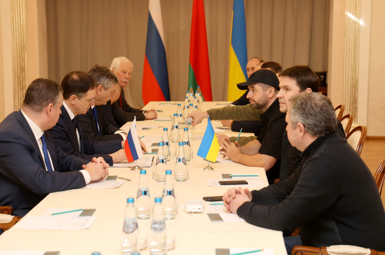 Russia Ukraine Belarus talks
