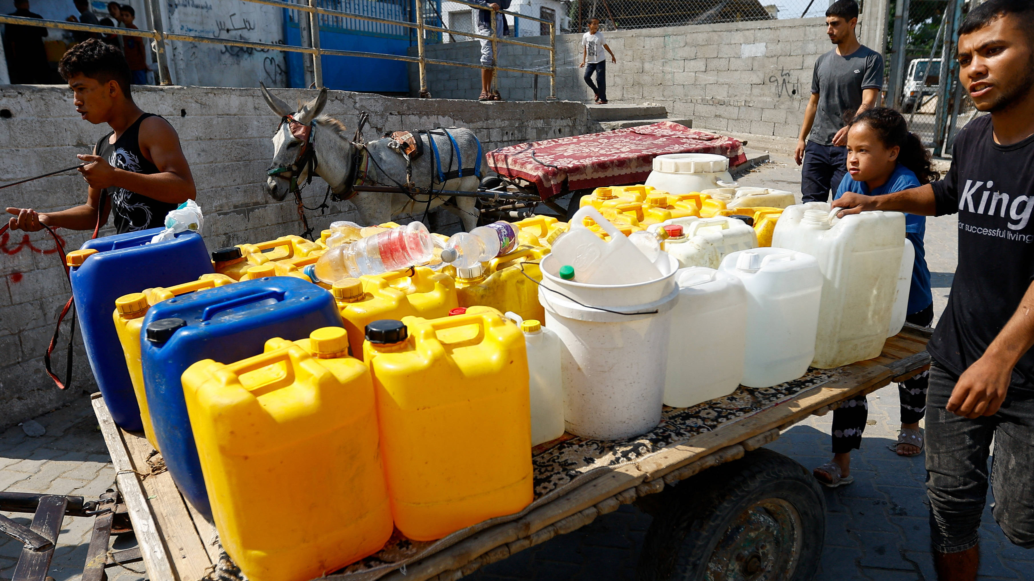 gaza reuters water