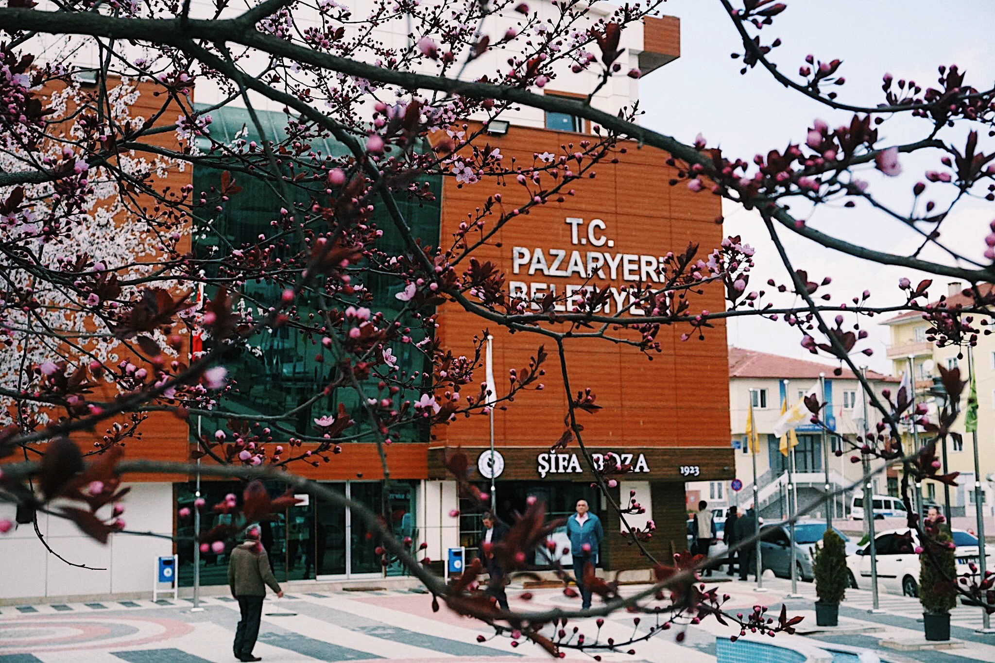 Only a few female mayors were elected in cities and districts across Turkey (MEE/Nimet Kirac)